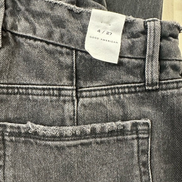 Good American Jeans - Picture 1 of 3